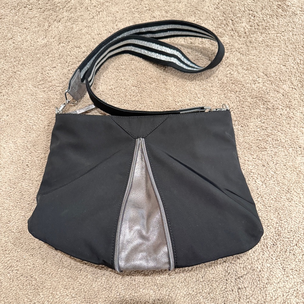 Stella & Dot Work Hard Play Hard Crossbody Bag NWOT